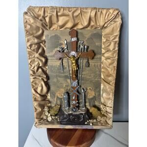 The Passion Cross Devotional Shadow Box Crucifix Religious Art 19th–Early 20th C